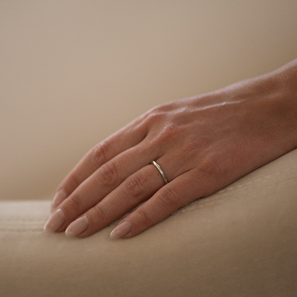 Icon plain wedding ring