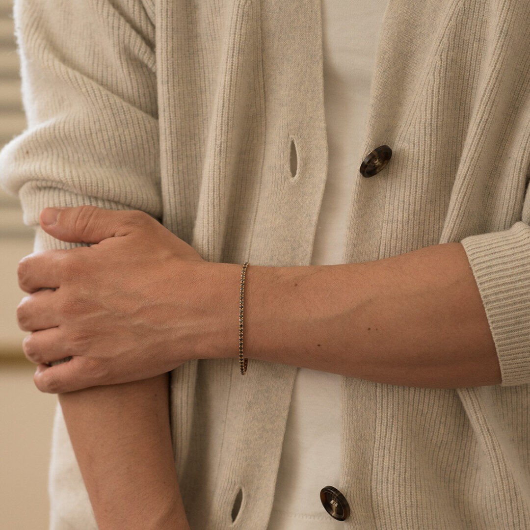 Tennisarmband med svarta diamanter