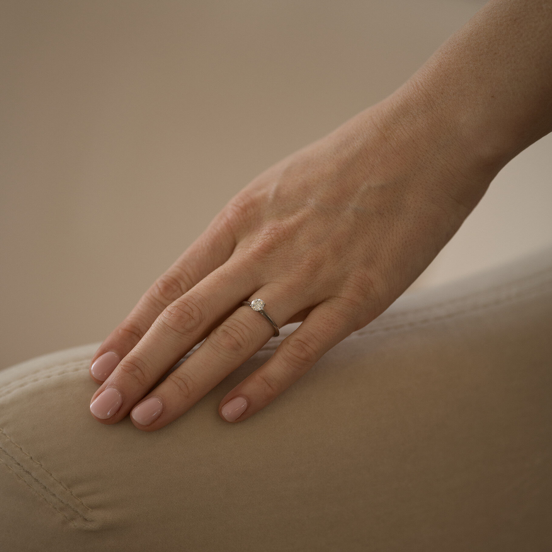 Solitaire Ring, White Gold 0.50 Carat - Size 50